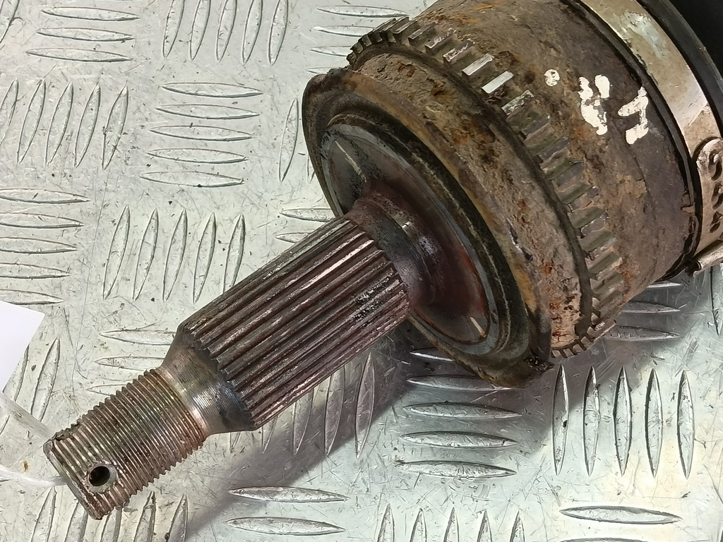 привод MITSUBISHI L200   MR580692, 2700 рублей, Москва