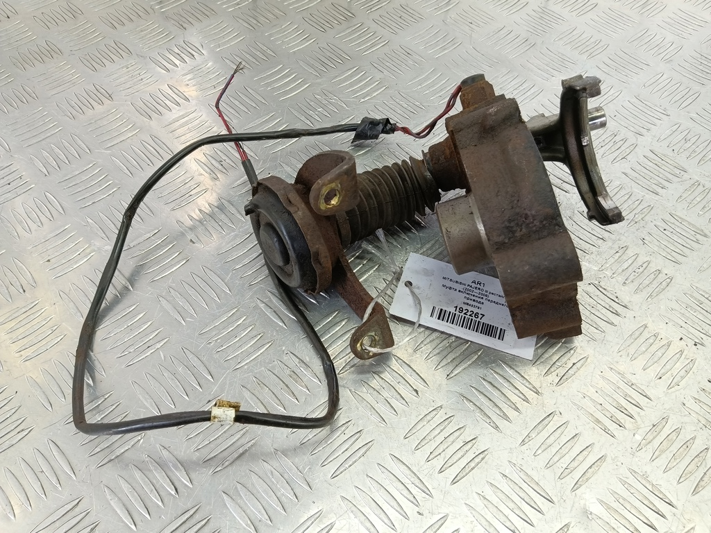 муфта включения переднего привода MITSUBISHI PAJERO  MR453791, 6150 рублей, Москва