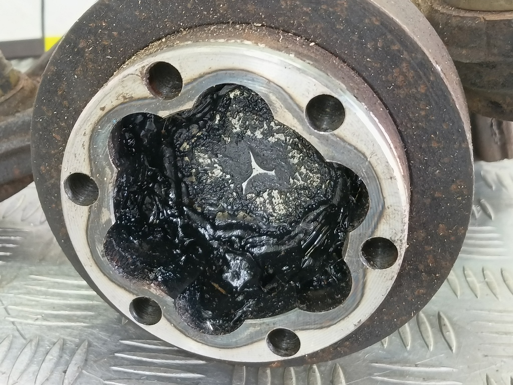 редуктор заднего моста Jaguar XF 3.0 AT (238 л.с.)XF  I (2007—2011) Седан C2Z12907, 6150 рублей, Москва