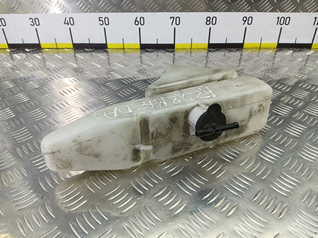 бачок расширительный MAZDA 6  L3K915351B, 1320 рублей, Москва