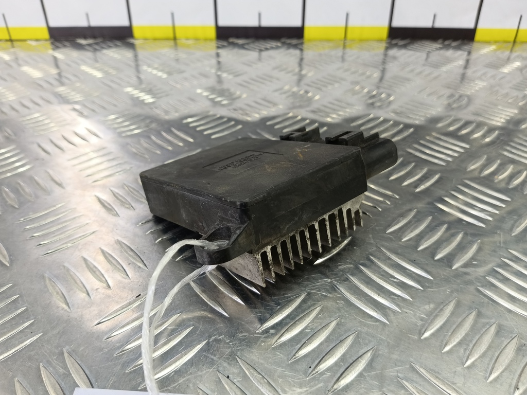 блок управления вентилятором MAZDA CX-7  LFB71515Y, 980 рублей, Москва