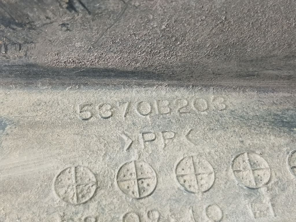 брызговик MITSUBISHI L200  2.5 DI-D 4WD MT (178 л.с.)L200  IV (2006—2014) Пикап 5370B203, 1550 рублей, Москва