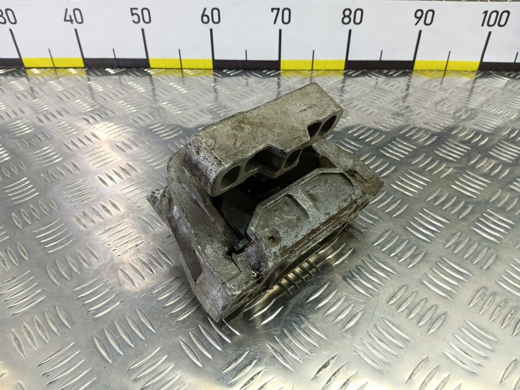 подушка двигателя (опора двс) SKODA OCTAVIA  1K0199262AJ, 3050 рублей, Москва