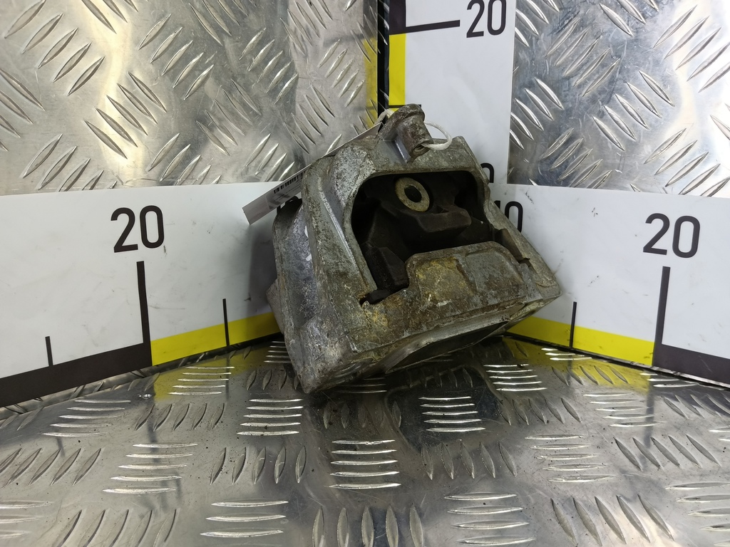 подушка двигателя (опора двс) SKODA OCTAVIA  1K0199262AJ, 3050 рублей, Москва