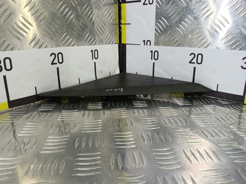 накладка крыла переднего MERCEDES-BENZ Sprinter  A9068110107, 1090 рублей, Москва