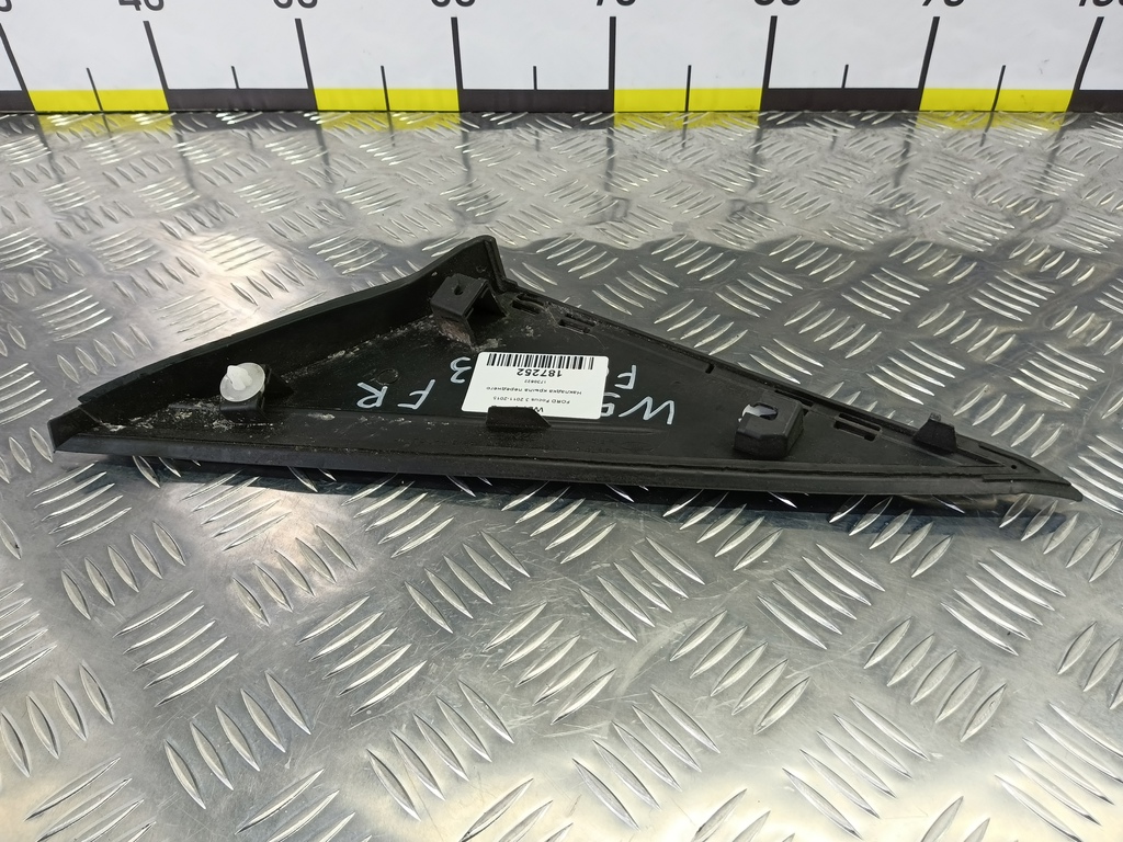 накладка крыла переднего FORD Focus  1730622, 980 рублей, Москва