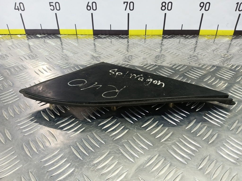 накладка крыла переднего MITSUBISHI Space Wagon  MR342010, 980 рублей, Москва