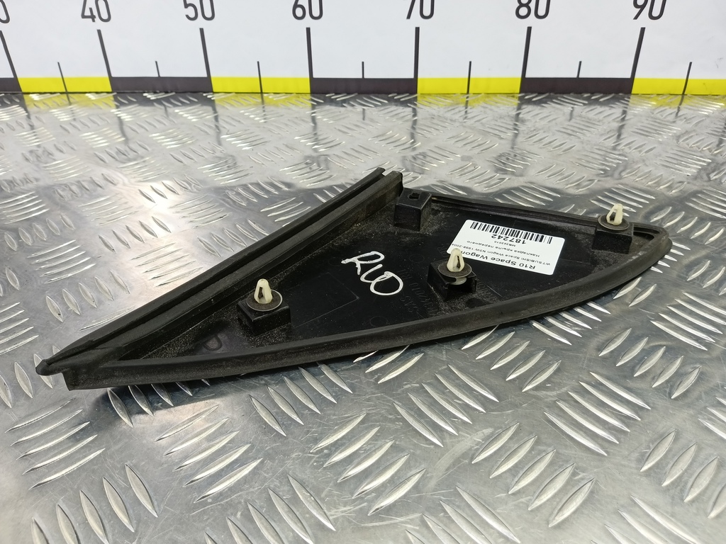 накладка крыла переднего MITSUBISHI Space Wagon  MR342010, 980 рублей, Москва