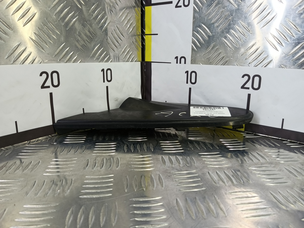 накладка крыла переднего HONDA Civic 1.8 MT (140 л.с.)Civic  VIII (2005—2009) Хетчбэк 75495SMGE10, 1780 рублей, Москва