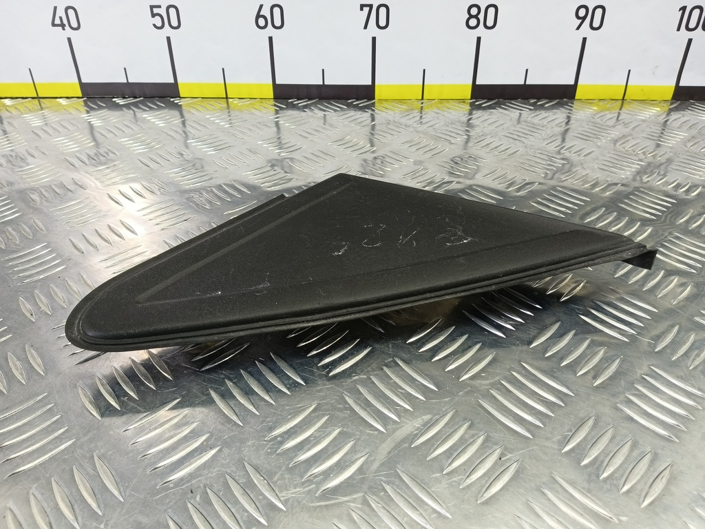 накладка крыла переднего FORD Focus  1683639, 980 рублей, Москва