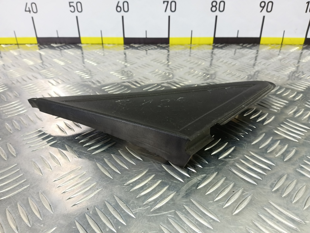 накладка крыла переднего FORD Focus  1683639, 980 рублей, Москва