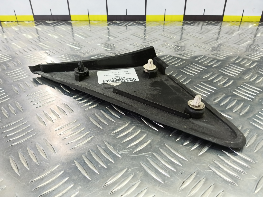 накладка крыла переднего FORD Focus  1683639, 980 рублей, Москва