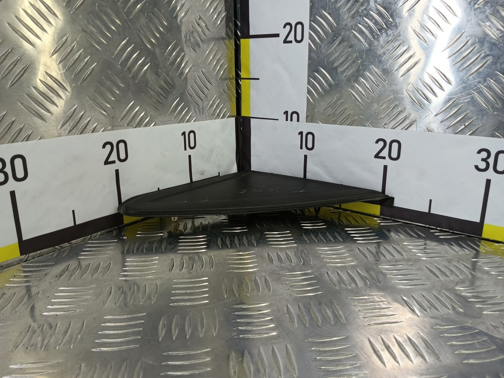 накладка крыла переднего FORD Focus  1683639, 980 рублей, Москва