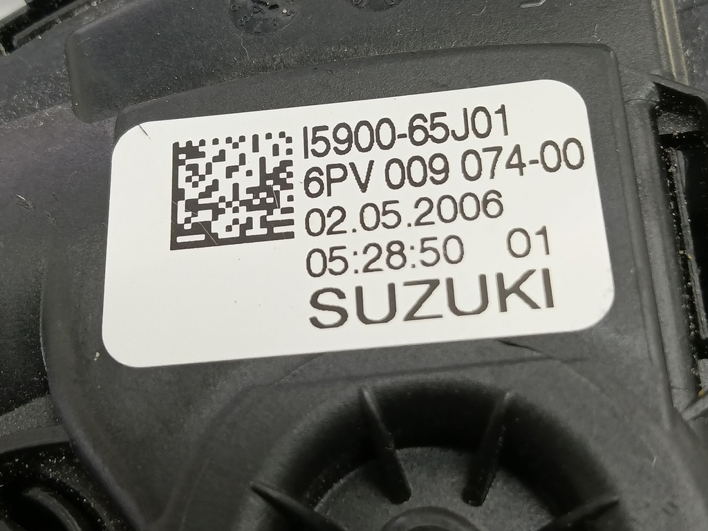 педаль газа SUZUKI Grand Vitara 2.0 4WD MT (140 л.с.)Grand Vitara  II (2005—2008) Внедорожник 15900-65J02, 630 рублей, Москва