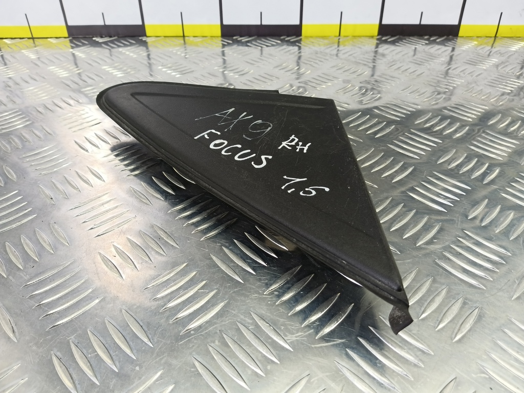 накладка крыла переднего FORD Focus Focus 1683639, 980 рублей, Москва