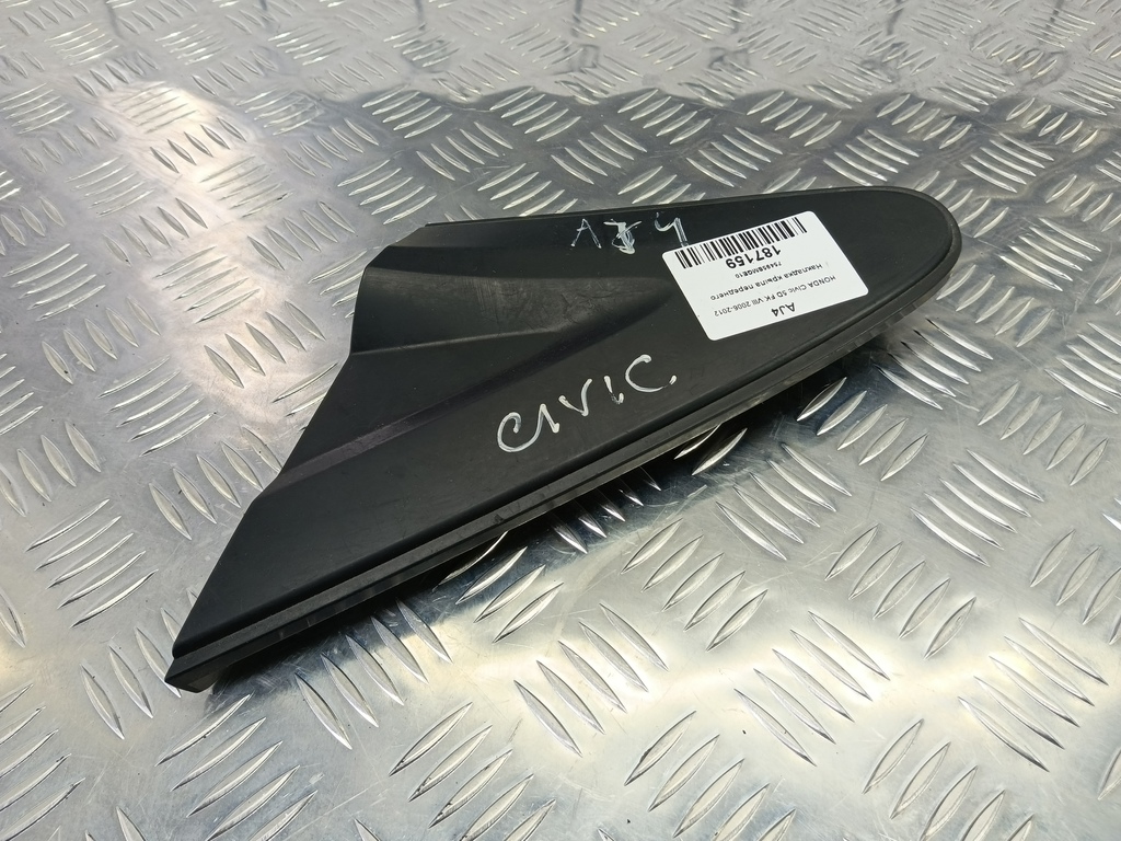 накладка крыла переднего HONDA Civic 1.8 MT (140 л.с.)Civic  VIII (2005—2009) Хетчбэк 75495SMGE10, 1780 рублей, Москва