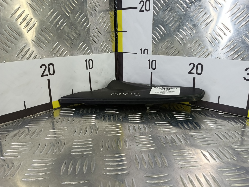 накладка крыла переднего HONDA Civic 1.8 MT (140 л.с.)Civic  VIII (2005—2009) Хетчбэк 75495SMGE10, 1780 рублей, Москва