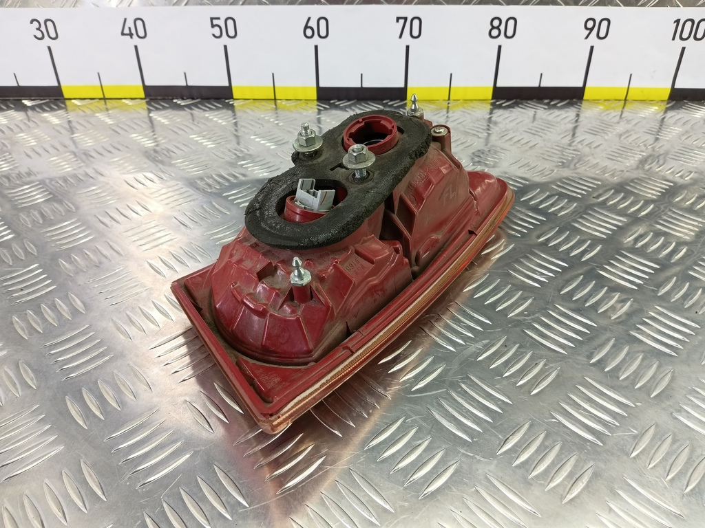 фонарь  (фара) MITSUBISHI LANCER  8337A009, 2360 рублей, Москва