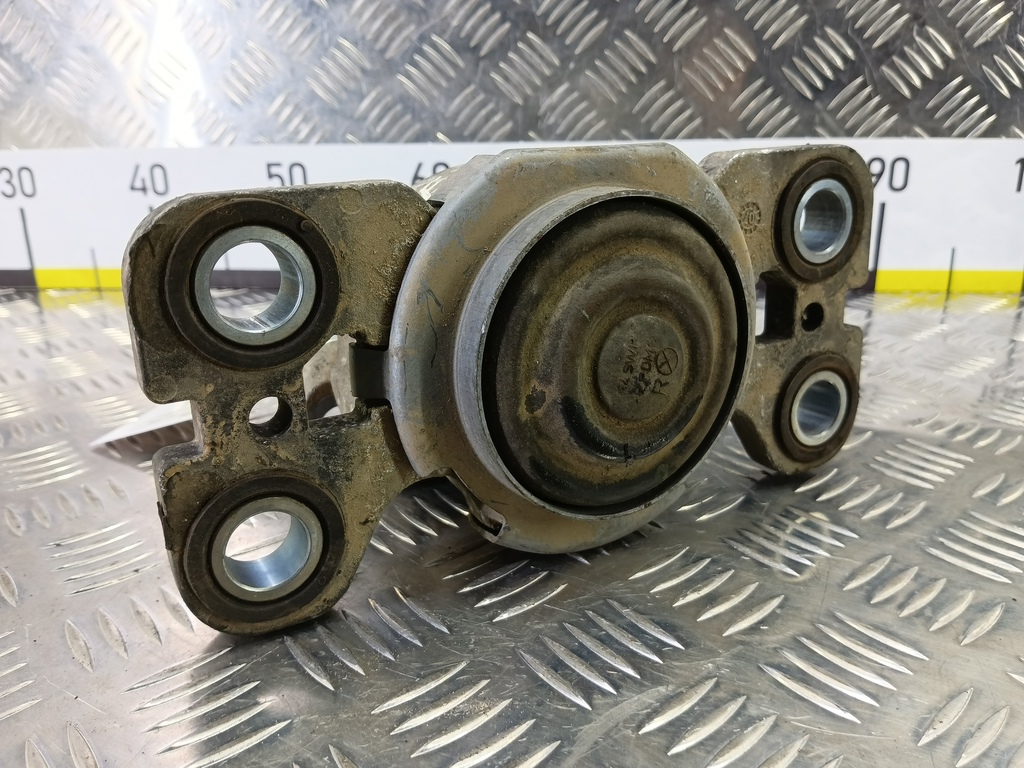 подушка двигателя (опора двс) LAND ROVER FREELANDER  LR006976, 2130 рублей, Москва