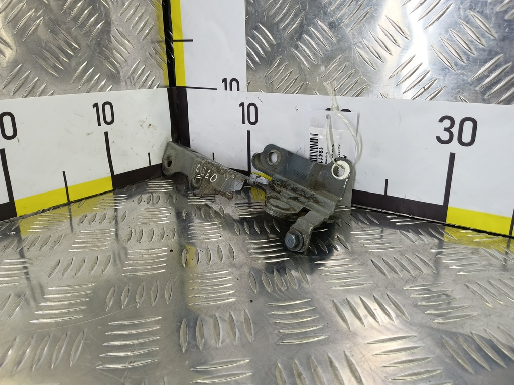 петля капота Kia Ceed  791201H000, 4770 рублей, Москва