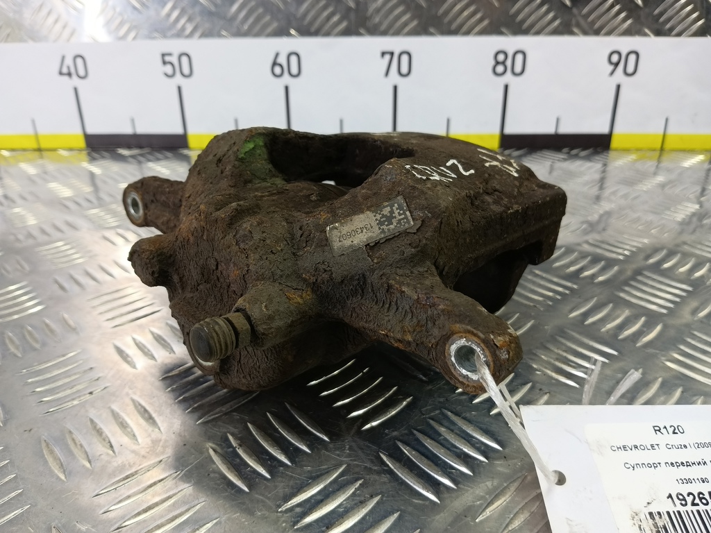 суппорт CHEVROLET  Cruze 1.8 MT (141 л.с.)Cruze  I рестайлинг (2012—2015) Хетчбэк 13301190, 1670 рублей, Москва