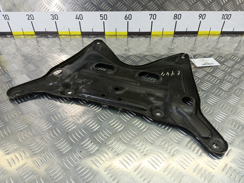 защита двигателя MERCEDES-BENZ E-класс E 220d 2.1 5G-Tronic (170 л.с.)E-класс  W212/S212/C207/A207 (2009—2013) Седан A2126280711, 980 рублей, Москва