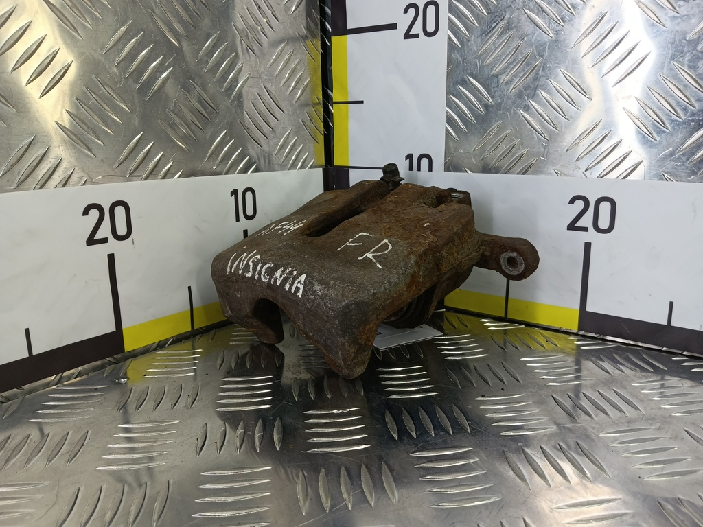 суппорт Opel Insignia  542145, 750 рублей, Москва