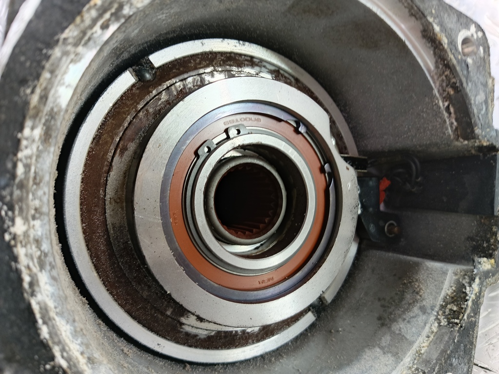 муфта включения заднего привода Opel Antara  4813830, 24550 рублей, Москва