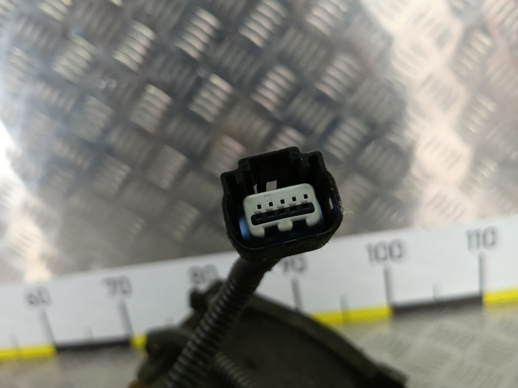 муфта включения заднего привода Opel Antara  4813830, 24550 рублей, Москва