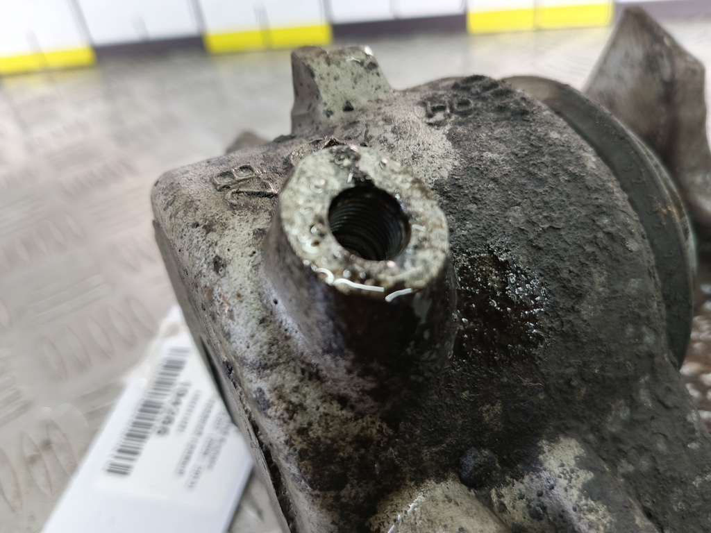 суппорт MERCEDES-BENZ E-класс E 220d 2.1 5G-Tronic (170 л.с.)E-класс  W212/S212/C207/A207 (2009—2013) Седан A2044212481, 980 рублей, Москва