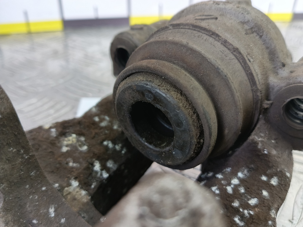 суппорт MERCEDES-BENZ E-класс E 220d 2.1 5G-Tronic (170 л.с.)E-класс  W212/S212/C207/A207 (2009—2013) Седан A2124230081, 980 рублей, Москва