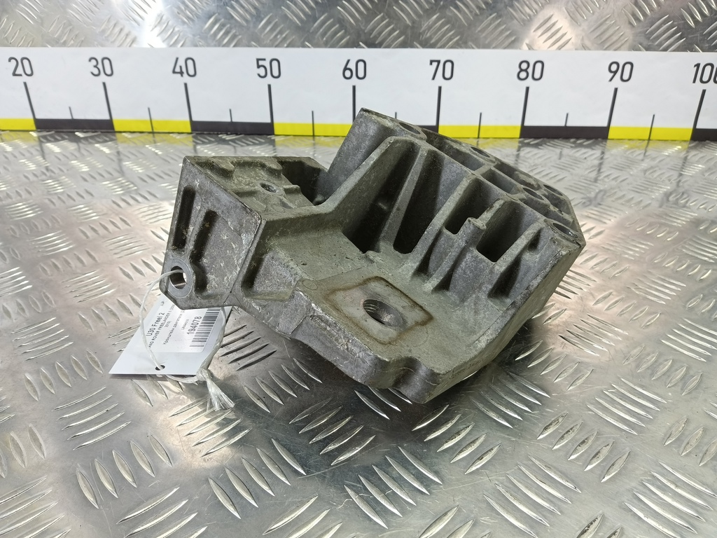 кронштейн двигателя (двс) LAND ROVER FREELANDER  LR004510, 980 рублей, Москва