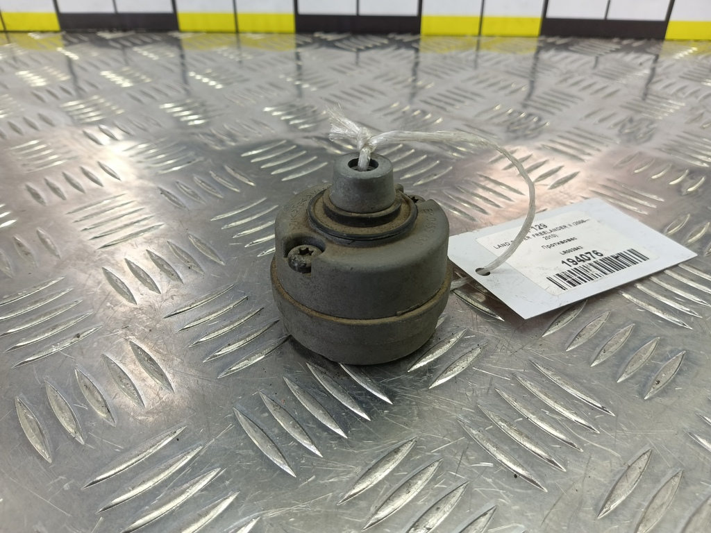 демпфер двигателя LAND ROVER FREELANDER  LR003943, 860 рублей, Москва