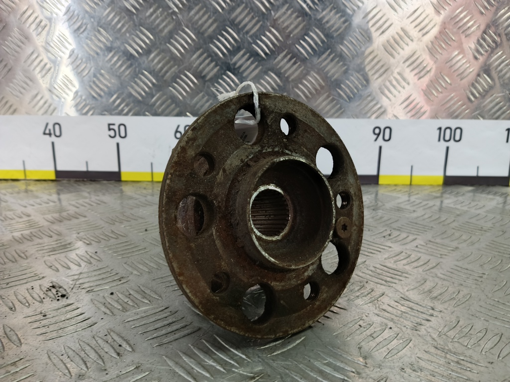 ступица MERCEDES-BENZ E-класс E 220d 2.1 5G-Tronic (170 л.с.)E-класс  W212/S212/C207/A207 (2009—2013) Седан A2119810227, 750 рублей, Москва