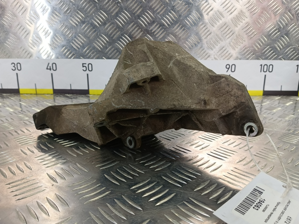 кронштейн генератора LAND ROVER DISCOVERY  YLU500290, 750 рублей, Москва