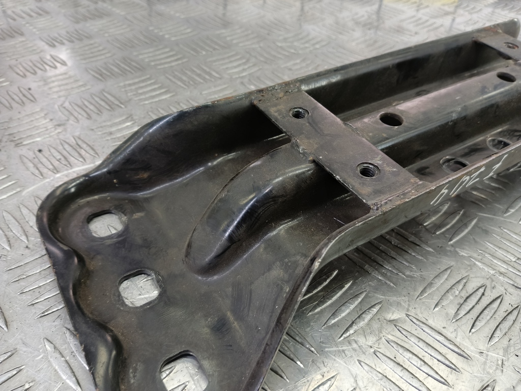 кронштейн кпп MERCEDES-BENZ E-класс E 220d 2.1 5G-Tronic (170 л.с.)E-класс  W212/S212/C207/A207 (2009—2013) Седан A2122402002, 980 рублей, Москва