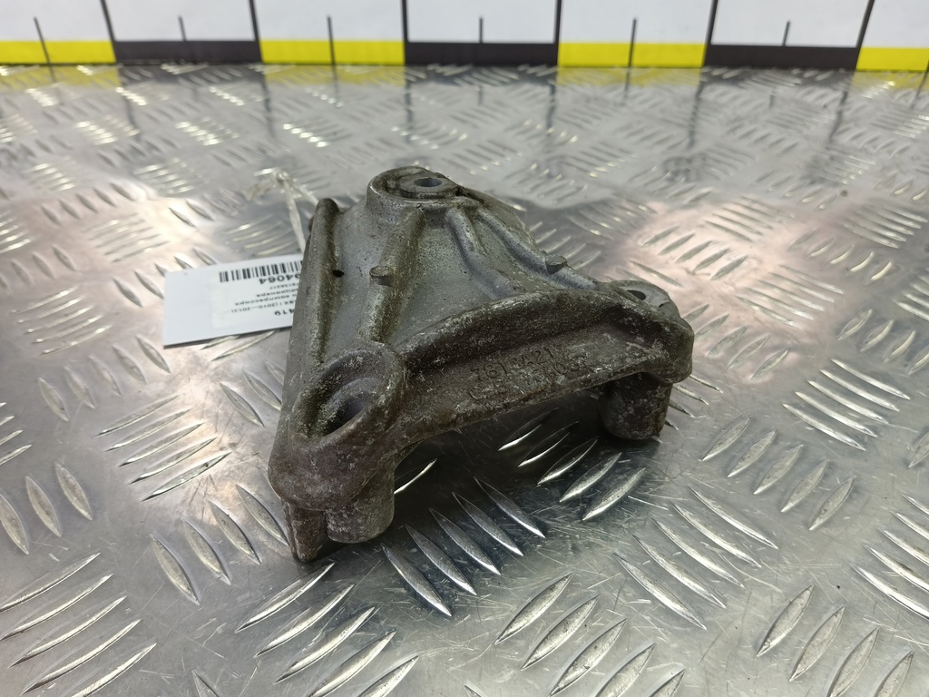 кронштейн компрессора кондиционера MITSUBISHI ASX  7813A217, 980 рублей, Москва