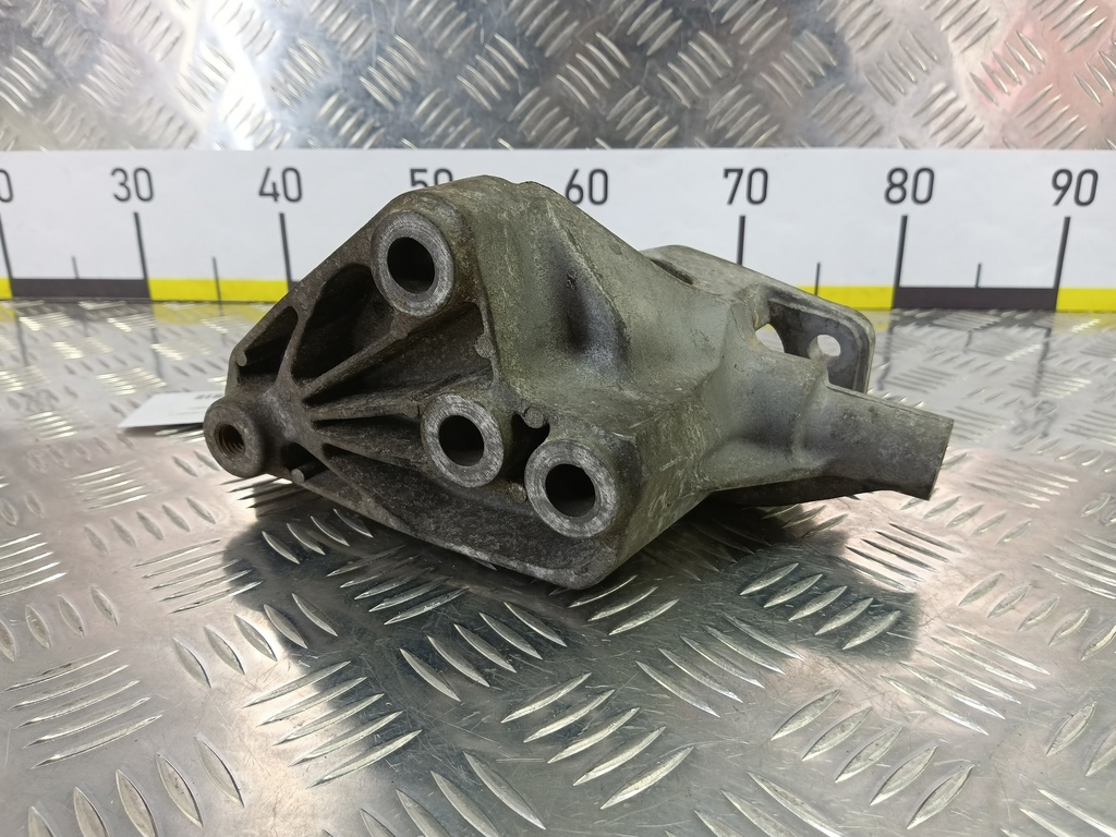 кронштейн двигателя (двс) CHEVROLET  CAPTIVA  25888337, 1320 рублей, Москва