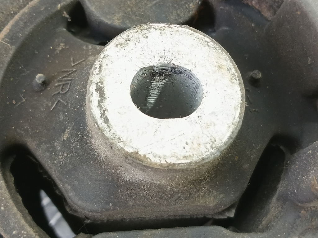 подушка двигателя (опора двс) MAZDA CX-7  EH1439070, 1090 рублей, Москва