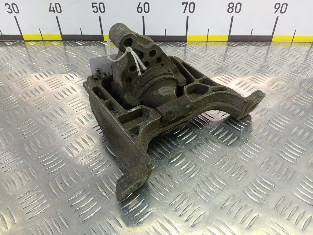 подушка двигателя (опора двс) MAZDA 3  BEA239060, 4540 рублей, Москва