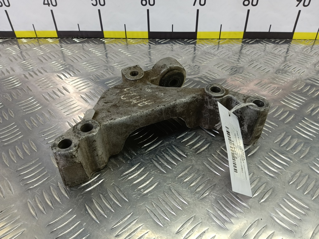 кронштейн двигателя (двс) LAND ROVER FREELANDER  KKU000150, 1210 рублей, Москва