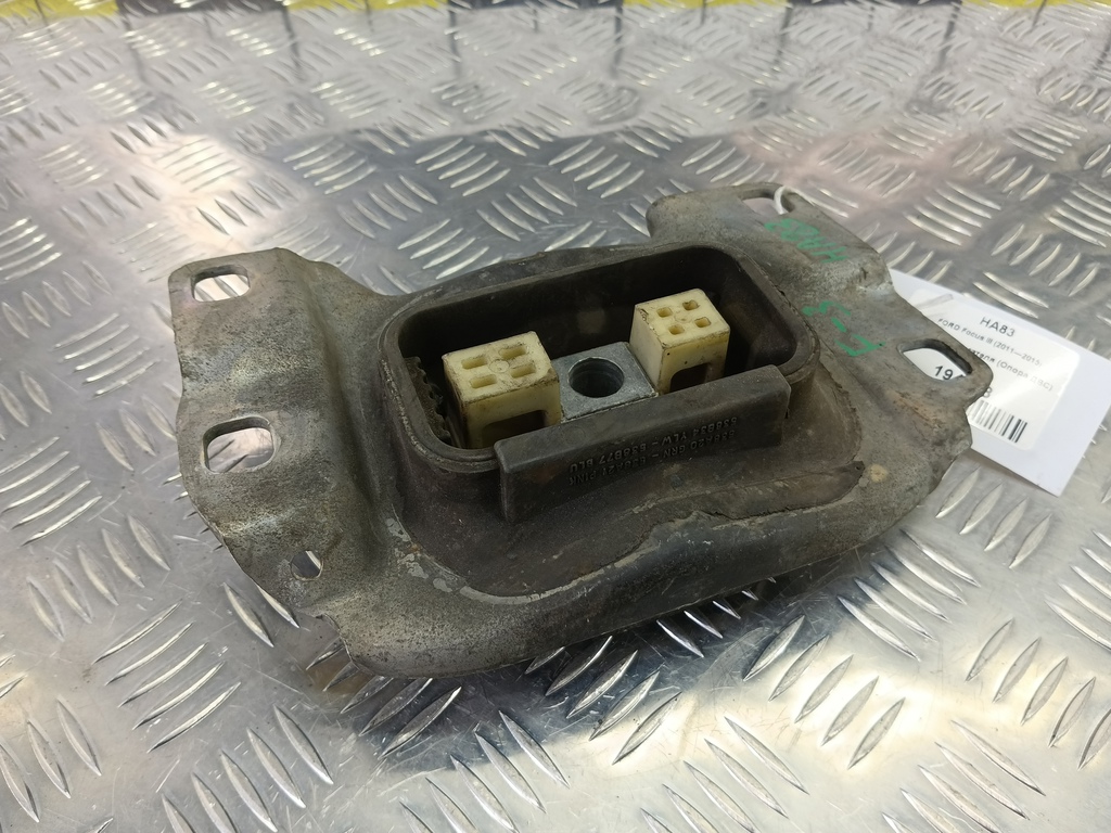 подушка двигателя (опора двс) FORD Focus  1801350, 2470 рублей, Москва