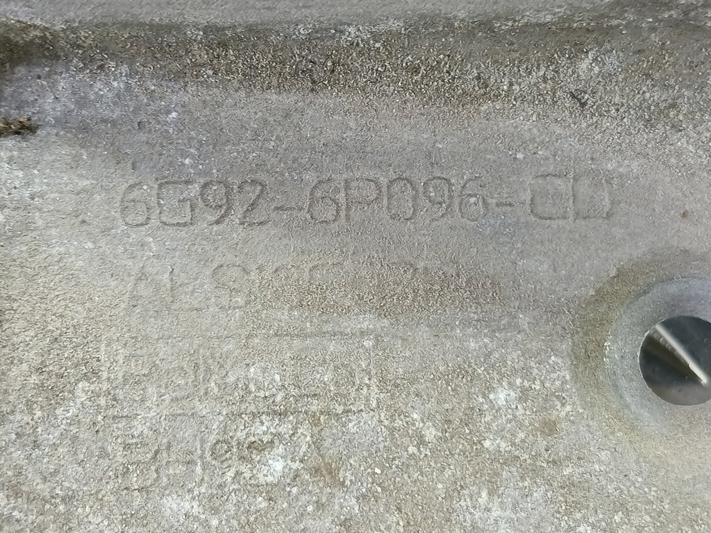 кронштейн двигателя (двс) LAND ROVER FREELANDER  LR004510, 980 рублей, Москва