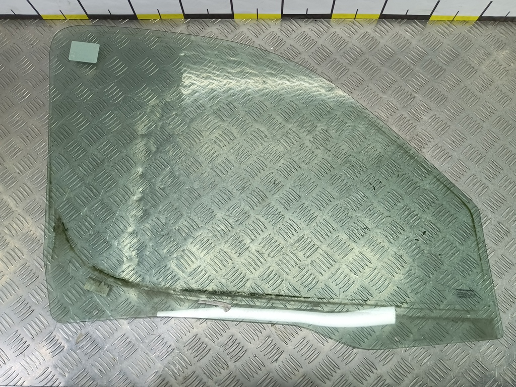 стекло двери Citroen Berlingo  920175, 3160 рублей, Москва
