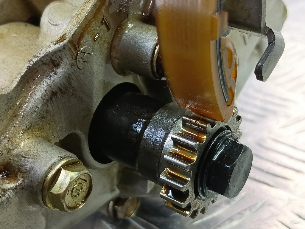 насос масляный HONDA Accord 2.0 AT (155 л.с.)Accord  VII (2002—2006) Седан 15100RAC006, 5000 рублей, Москва