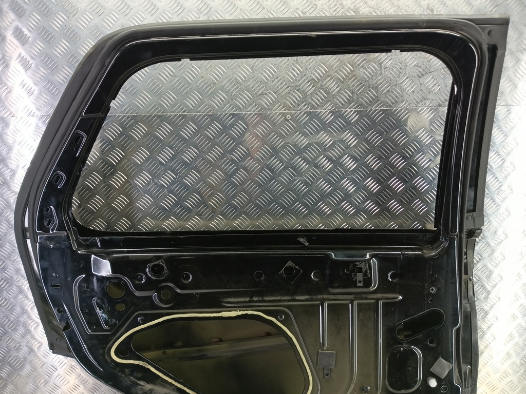 дверь FORD EXPLORER 3.5 4WD AT (290 л.с.)Explorer  V рестайлинг (2015—2018) Внедорожник BB5Z7824701A, 14200 рублей, Москва