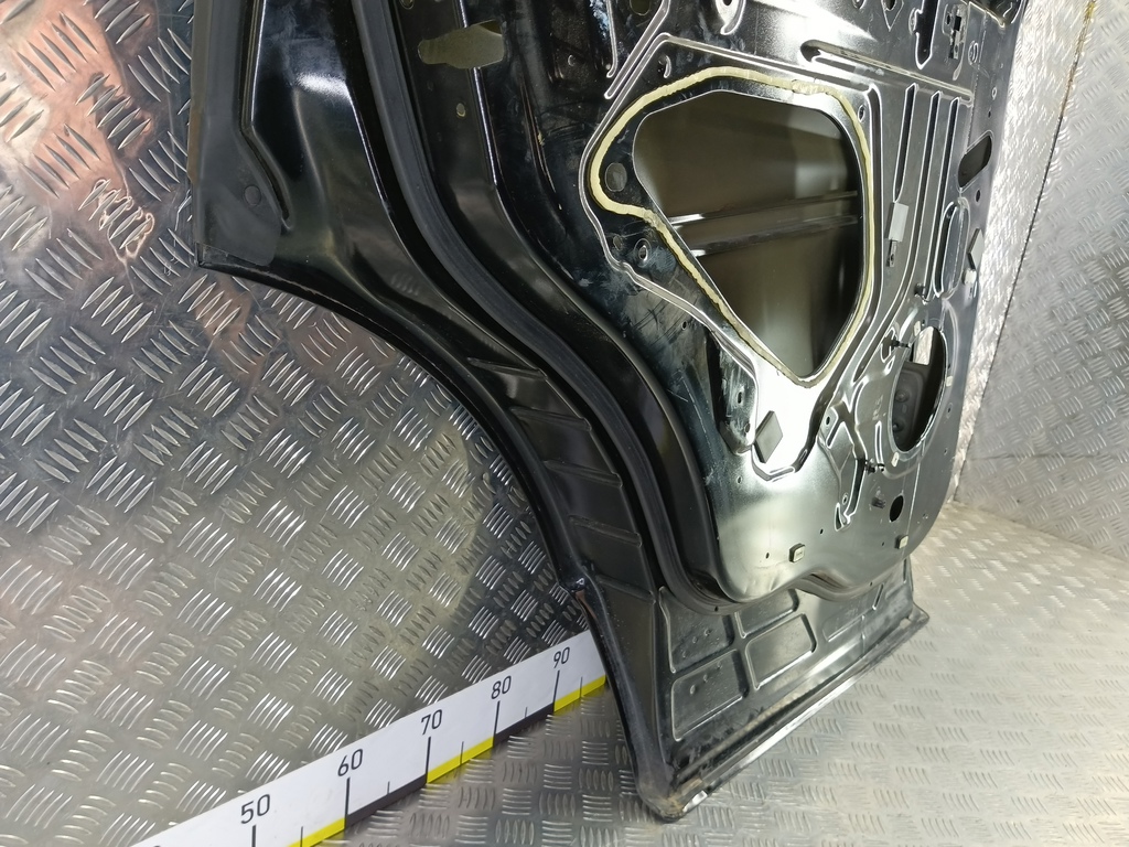 дверь FORD EXPLORER 3.5 4WD AT (290 л.с.)Explorer  V рестайлинг (2015—2018) Внедорожник BB5Z7824701A, 14200 рублей, Москва