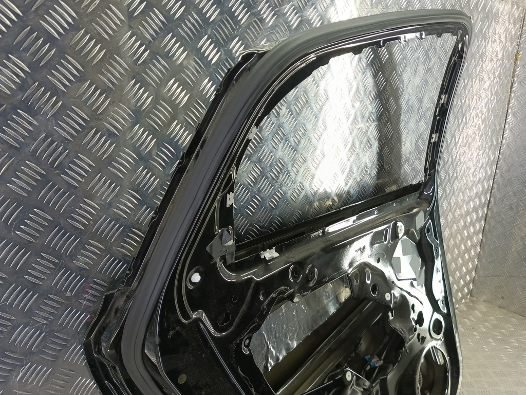 дверь FORD Focus 2.0 AMT (160 л.с.)Focus  III рестайлинг (2014—2019) Седан DM5Z5824631C, 19380 рублей, Москва