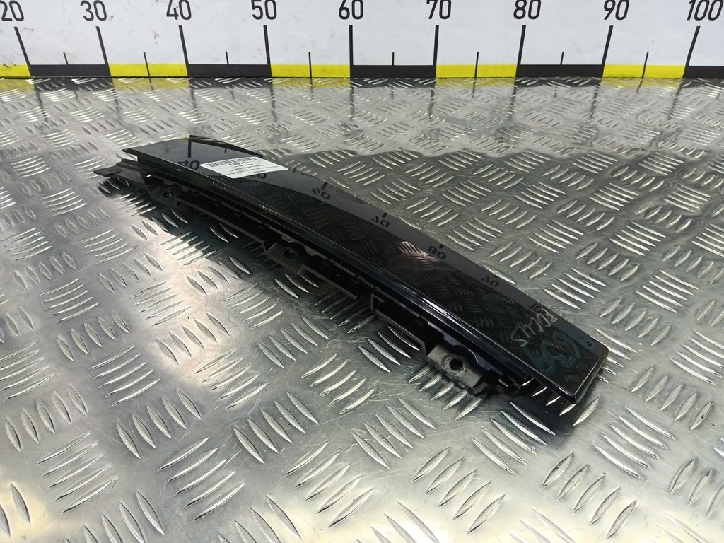 накладка двери FORD Focus 2.0 AMT (160 л.с.)Focus  III рестайлинг (2014—2019) Седан CP9Z58255A35A, 750 рублей, Москва