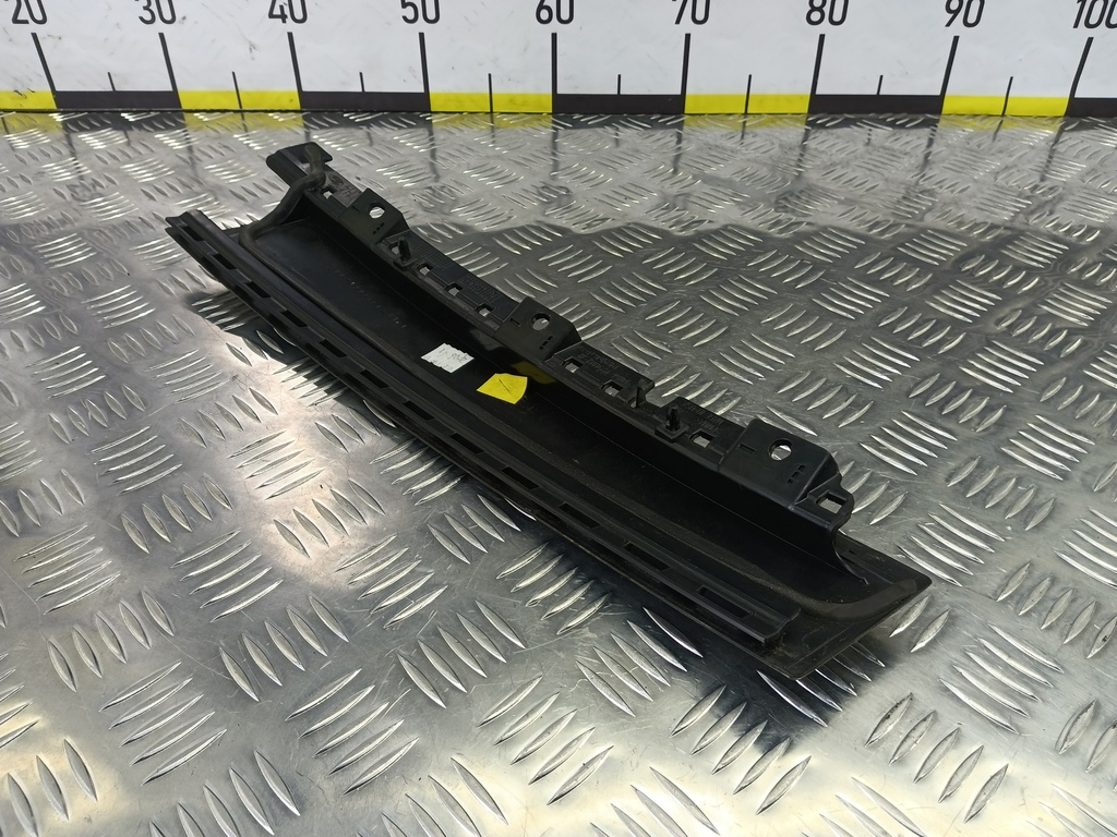 накладка двери FORD Focus 2.0 AMT (160 л.с.)Focus  III рестайлинг (2014—2019) Седан CP9Z58255A35A, 750 рублей, Москва